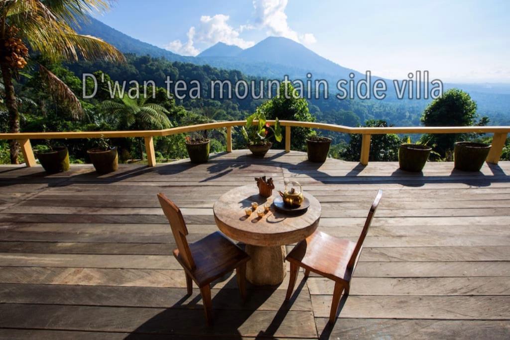 Bed and Breakfast Dwan Tea Mountain Side à Jatiluwih Extérieur photo
